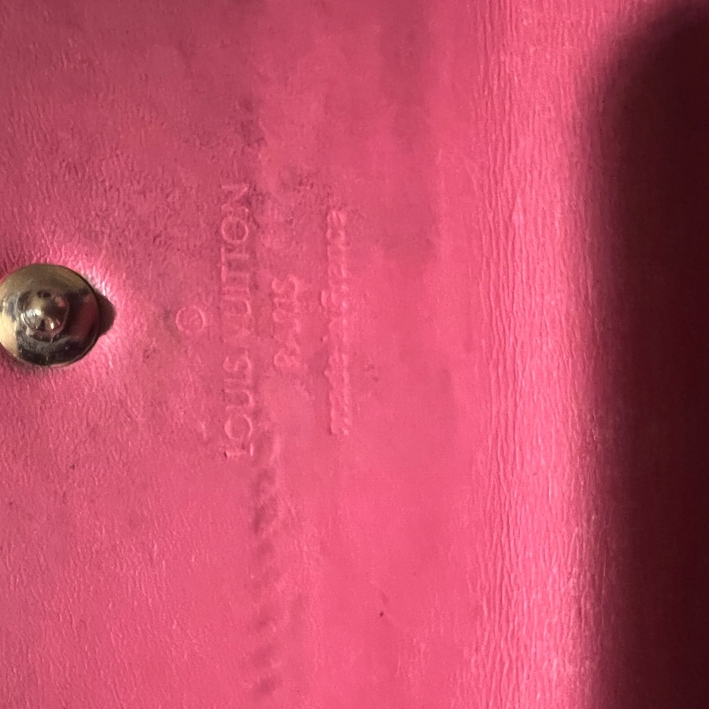 Louis Vuitton Vernis WOC or Long Wallet - Picture 10 of 13